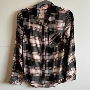 NWT! Como Vintage Soft Flannel Shirt in Sand Black Plaid